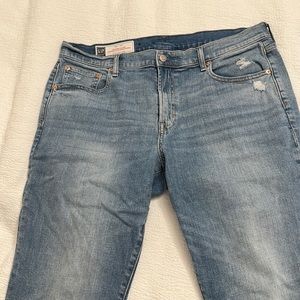 Gap size 32 girlfriend mid rise denim